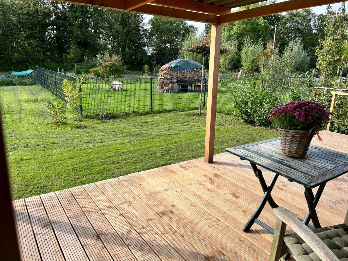 Vrijstaand Chalet Met Veel Buitenruimte En Veranda Zuid-Scharwoude Zewnętrze zdjęcie