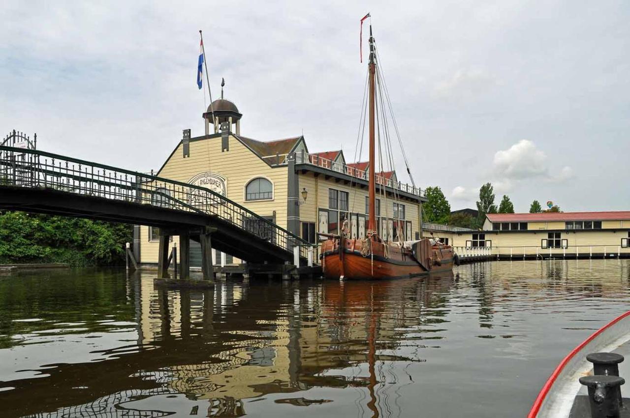 Vrijstaand Chalet Met Veel Buitenruimte En Veranda Zuid-Scharwoude Zewnętrze zdjęcie