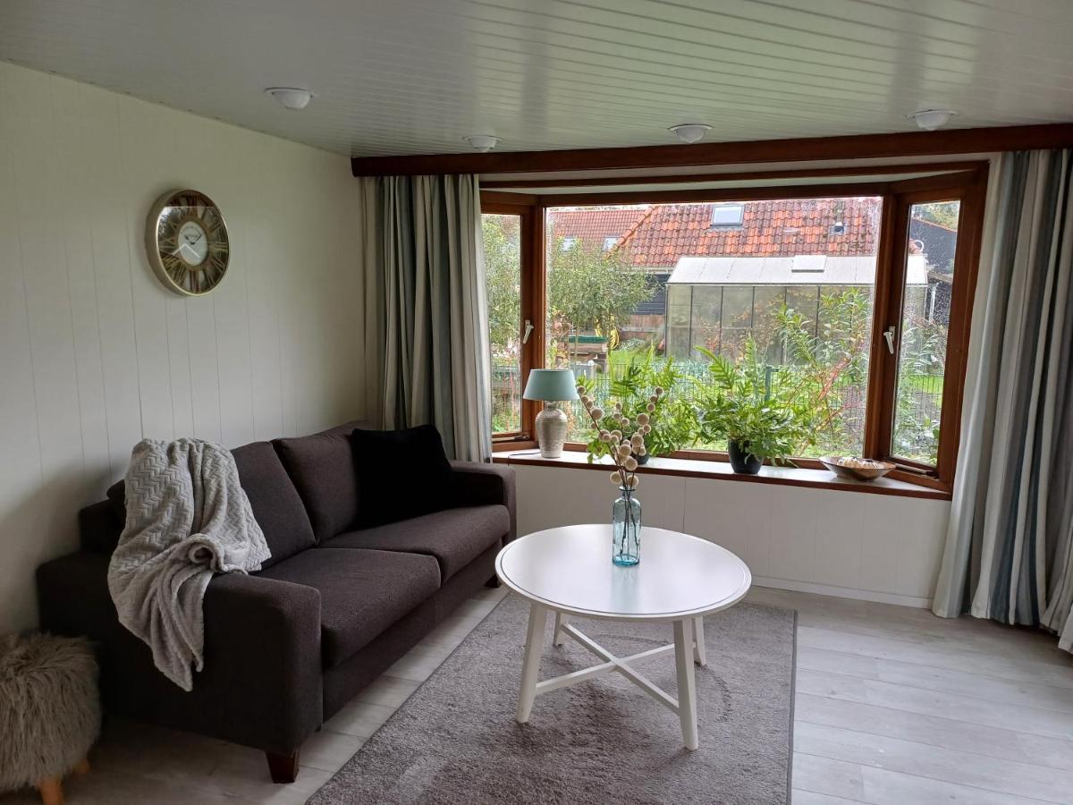 Vrijstaand Chalet Met Veel Buitenruimte En Veranda Zuid-Scharwoude Zewnętrze zdjęcie